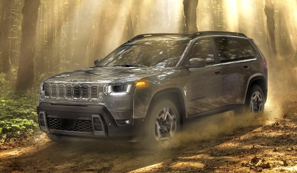Новый Jeep Cherokee: первые изображения