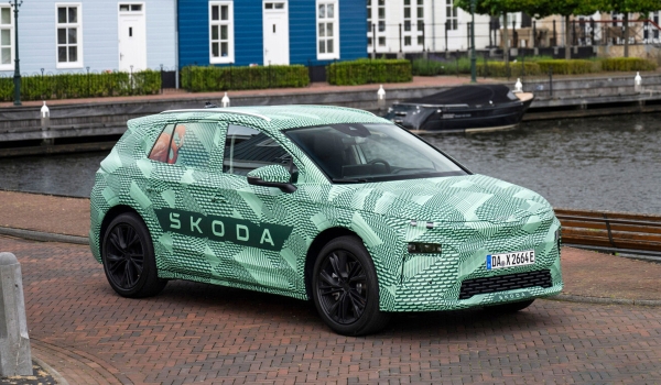 Кроссовер Skoda Elroq дебютировал в камуфляже