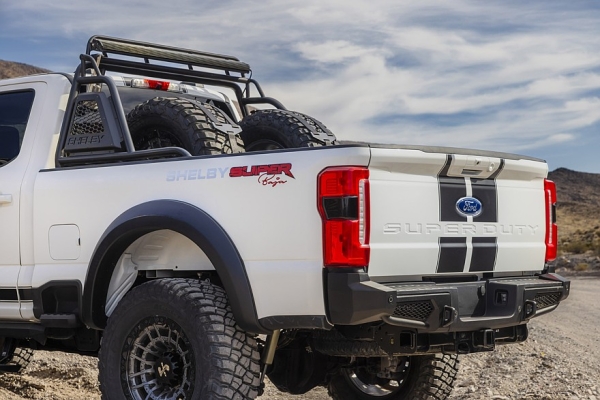 Новый Ford Shelby F-250 Super Baja: «летающий» дизельный гигант