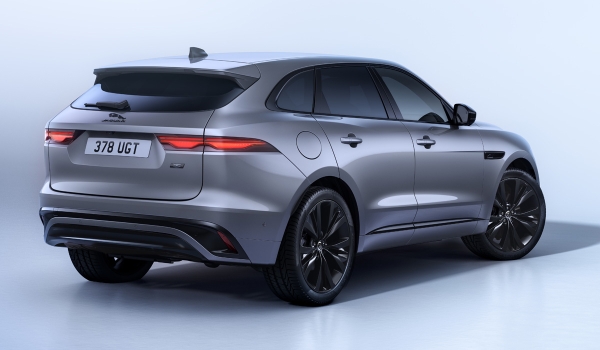 Jaguar F-Pace уходит, а марка прощается с ДВС