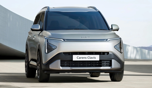 Трехрядный кроссовер Kia Carens Clavis: рестайлинг и новые опции