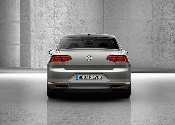 Монолит — испытываем Volkswagen Passat