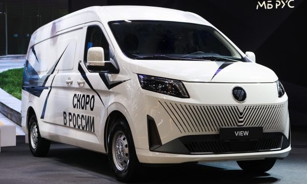 Foton представил в России пикап Tunland G9 и фургон View