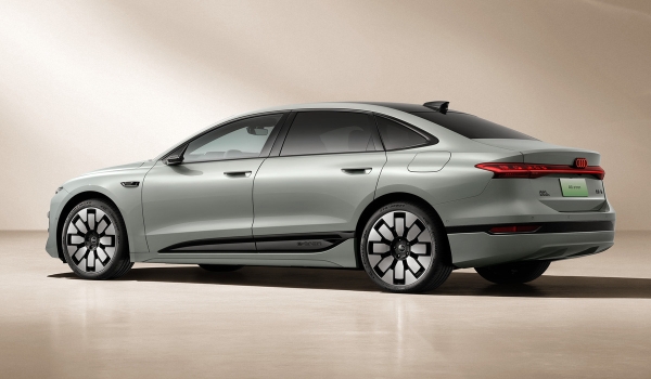 Седан Audi A6L e-tron — со своими техникой и электроникой