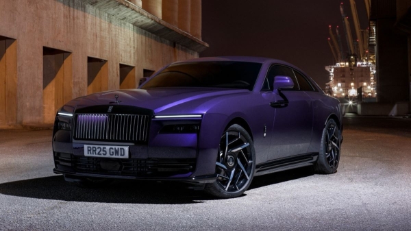 Rolls-Royce Black Badge Spectre стал самой мощной моделью марки