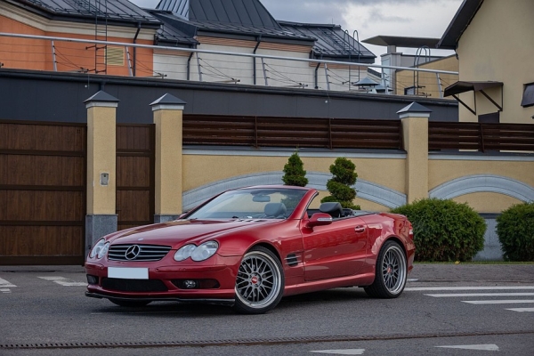 Прекрасен в движении, но так ли ужасен в содержании? Опыт владения Mercedes-Benz SL500 V R230