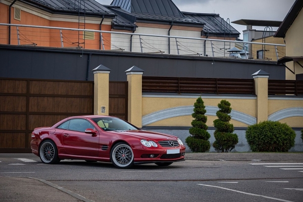 Прекрасен в движении, но так ли ужасен в содержании? Опыт владения Mercedes-Benz SL500 V R230