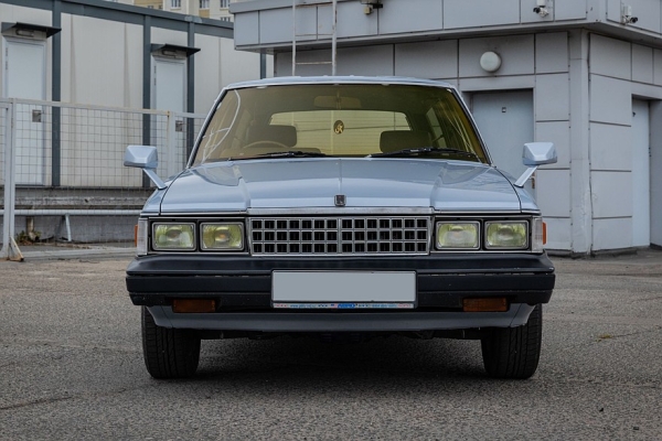 Рожденный ползать, но устремленный в небо: опыт владения Toyota Mark II (X60) 1983 года