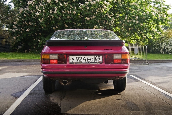 Вечно молодой: опыт владения Porsche 924