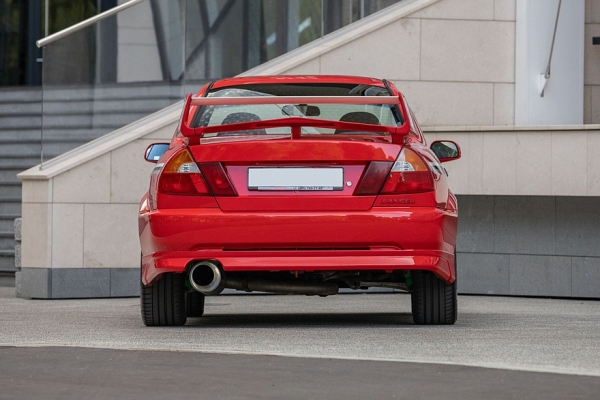 Живой кубок для Мякинена: опыт владения Mitsubishi Lancer Evolution VI Tommi Mäkinen Edition